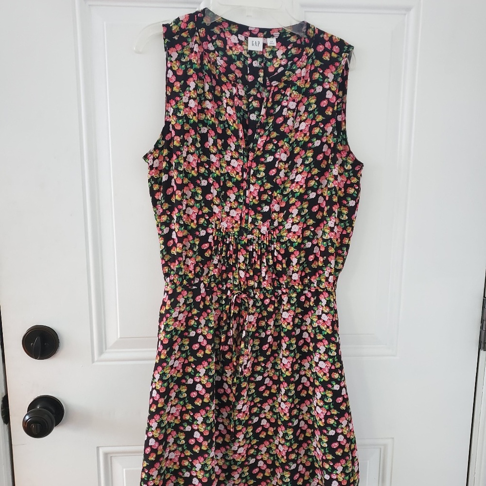 GAP shift dress
